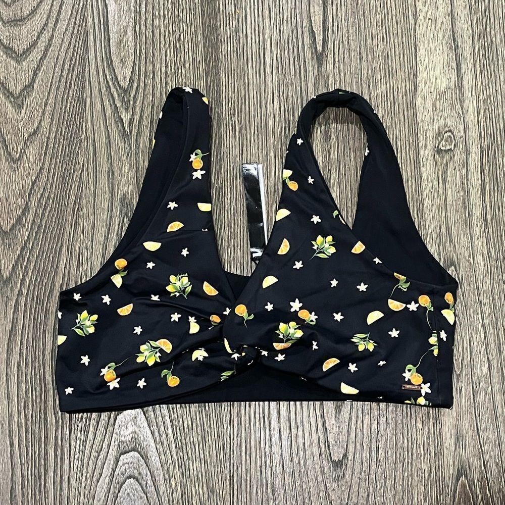 NWOT PINK Victoria’s Secret Bikini Top Twist-Front Sccop Neck Pullover Black M